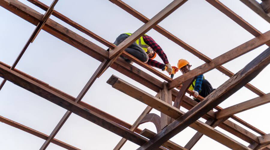 Professional gutter cleaning services in Weatherford, TX